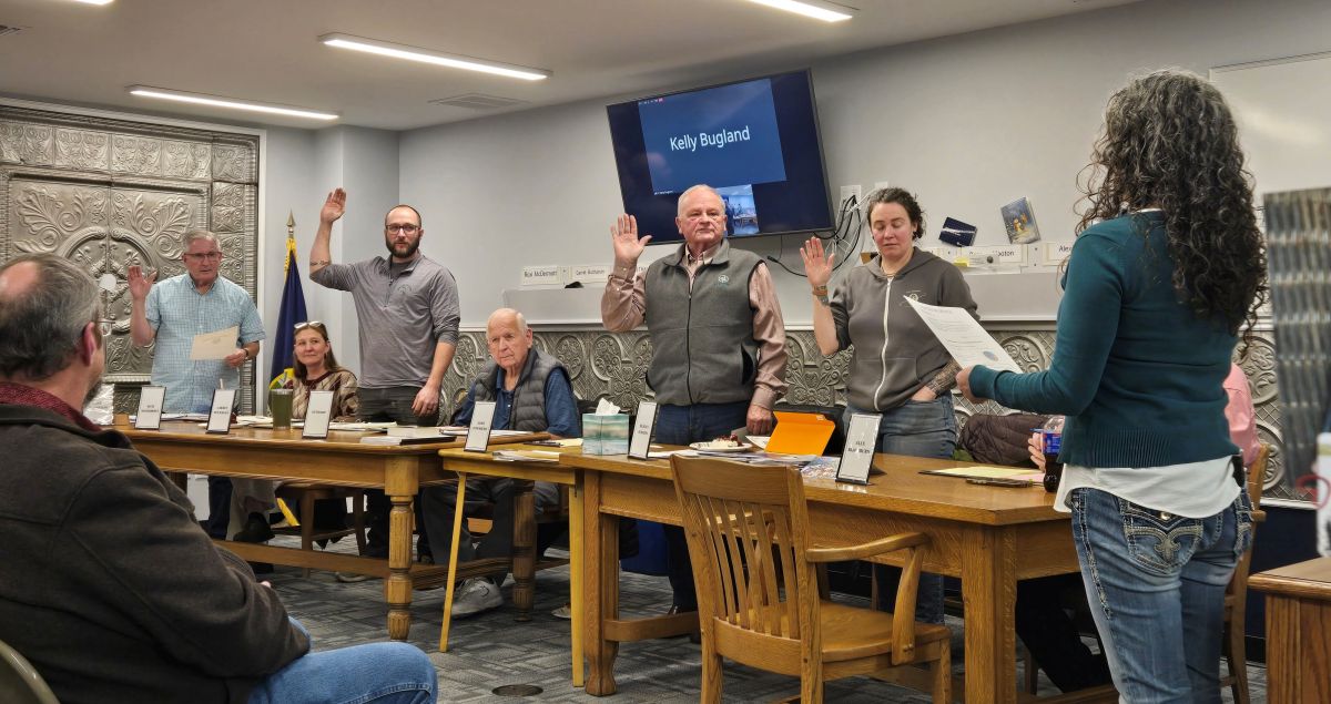 clerk swearing in new council